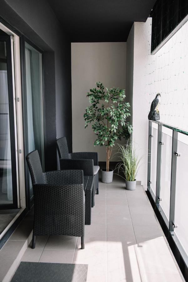 Apartament Bulgarska 60M2-3 Pokoje-Piekny Widok-13 Pietro 24H Check In بوزنان المظهر الخارجي الصورة